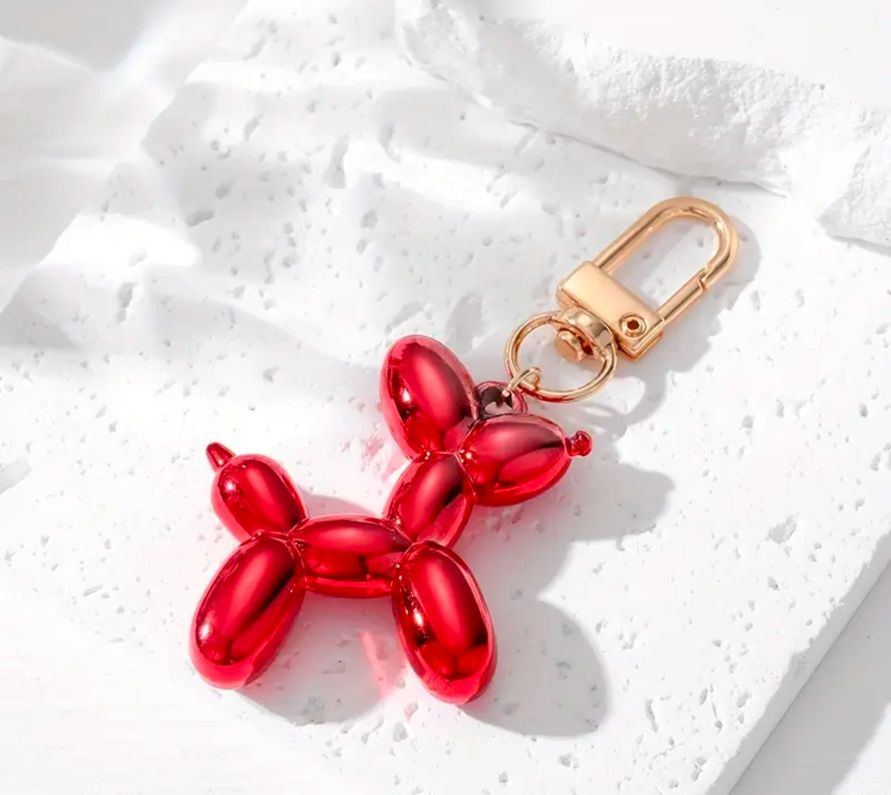 Balloon dog keychain